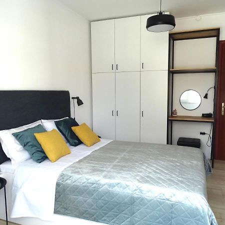 Zeus Bright & New Apartment - 25' Walk To The Acropolis Athens Exterior photo