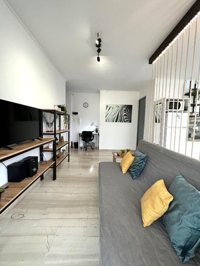 Zeus Bright & New Apartment - 25' Walk To The Acropolis Athens Exterior photo