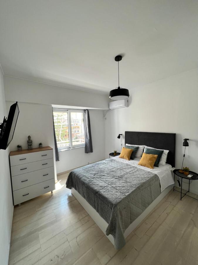 Zeus Bright & New Apartment - 25' Walk To The Acropolis Athens Exterior photo